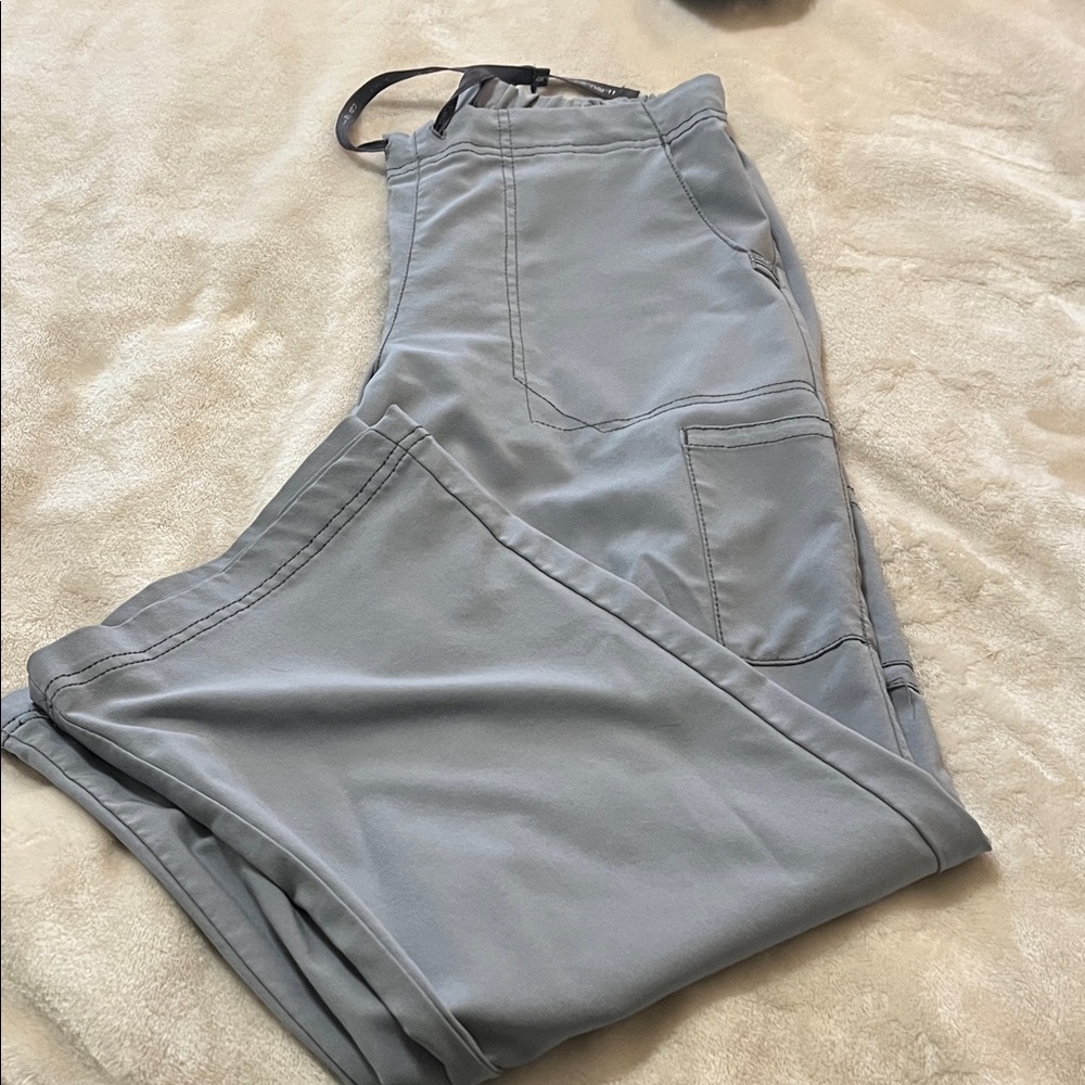Women’s Gray Scrub Pant